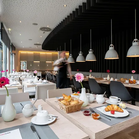 Acomhotel Muenchen-haar מלון 3*