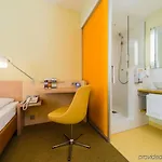 ホテル Acomhotel Muenchen-haar 3*