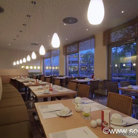 Acomhotel Muenchen-haar Отель