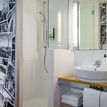 Acomhotel Muenchen-haar 3* האאר