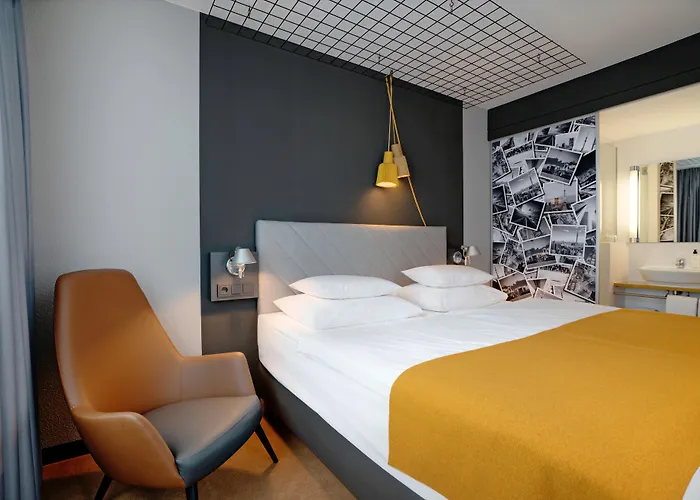 Acomhotel Muenchen-haar 3*