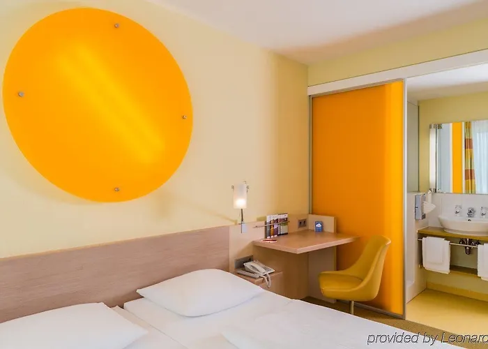 Acomhotel Muenchen-haar 3*